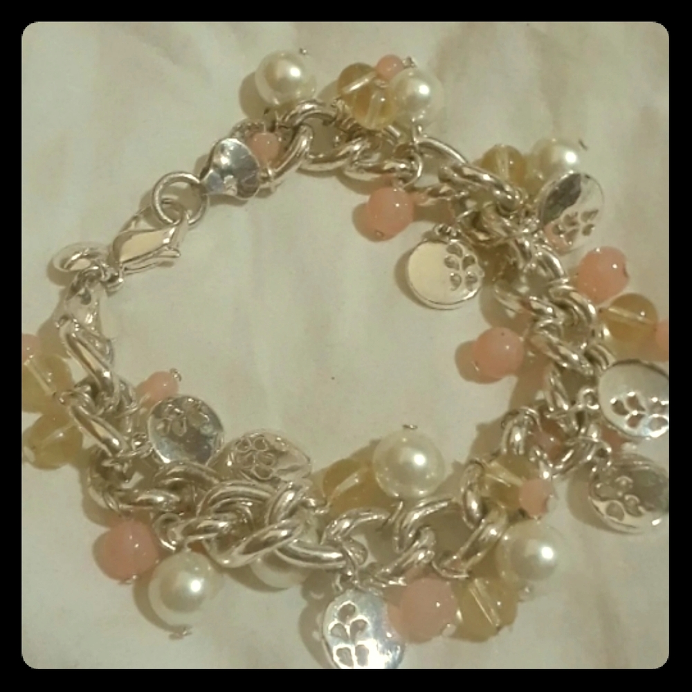 NWOT boutique bracelet